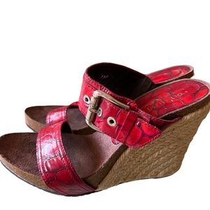 Donald J Pliner wedges 7.5 m red
